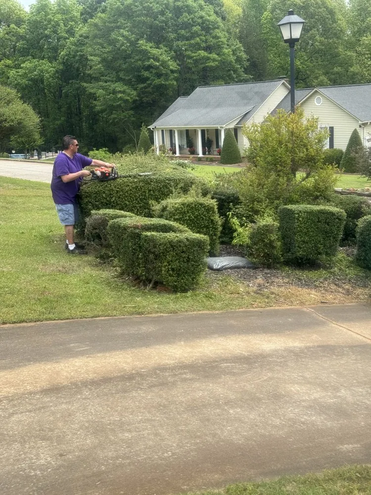 Affordable landscaping services experts serving West Union, SC - Diamond Jims Landscaping