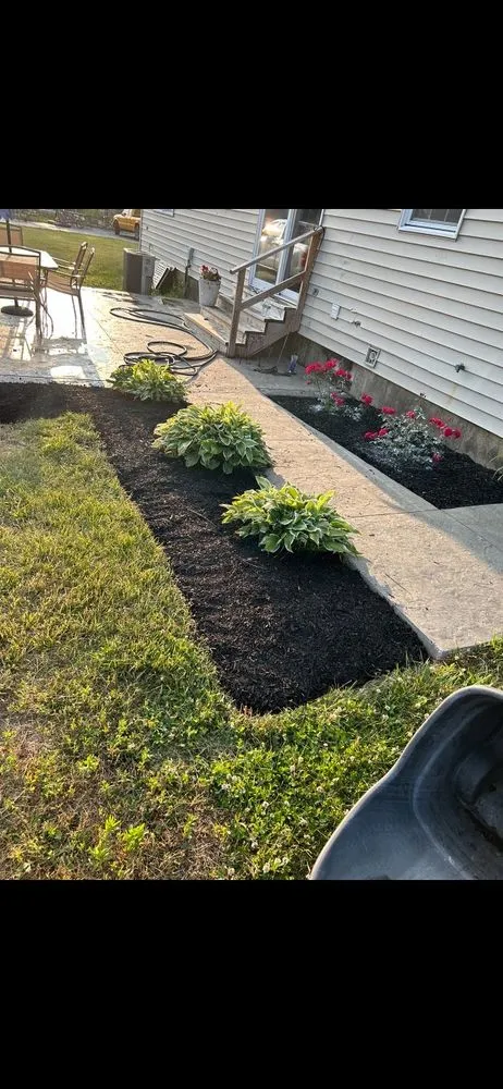 Affordable garden landscaping experts serving Albany, NY - Diamond Landscape