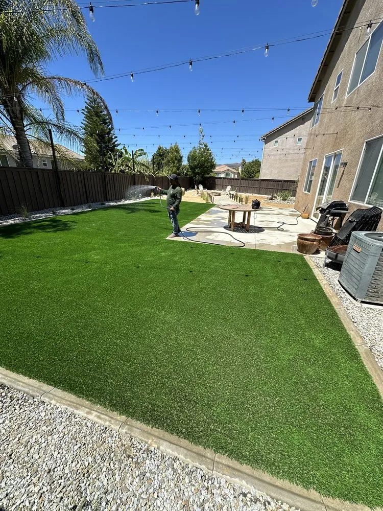 Local garden landscaping for year-round maintenance in Temecula, CA by Diamond Landscape