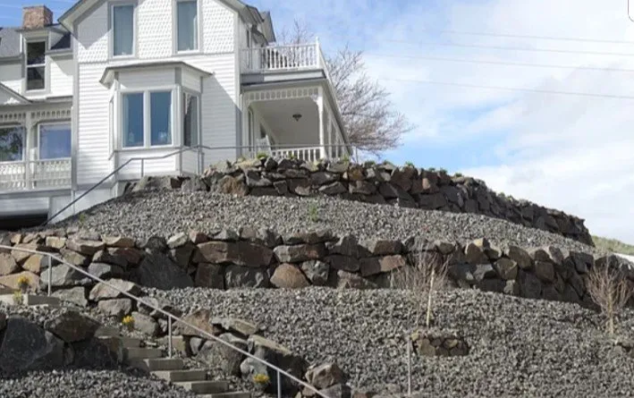 Expert outdoor landscaping for year-round maintenance in Pasco, WA by Diamond Landscaping