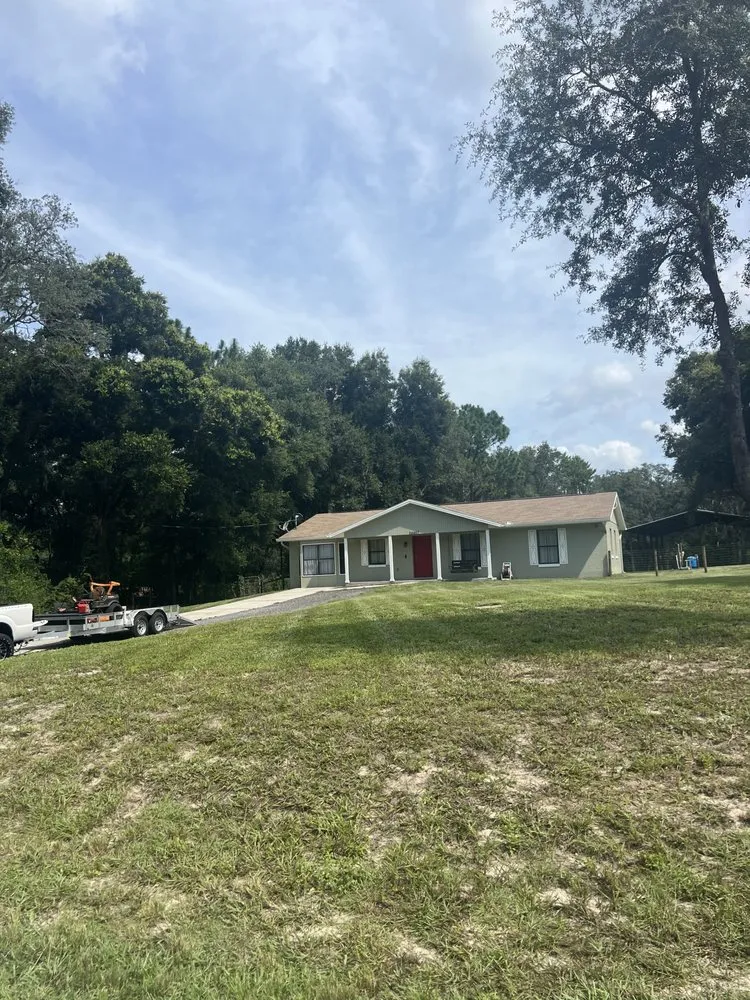 Professional yard maintenance in Brooksville, FL by Diamond Landscaping Services