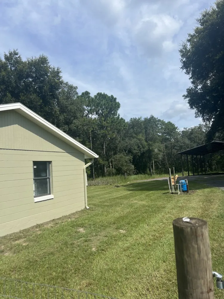 Professional lawn care service for outdoor upgrades across Brooksville, FL - Diamond Landscaping Services