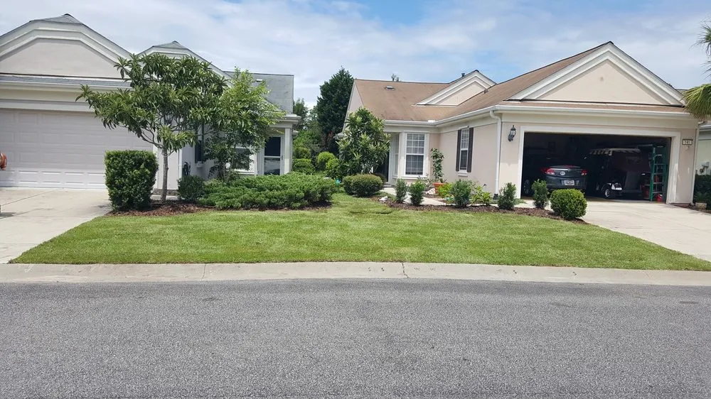 Trusted yard cleanup service for year-round maintenance across Bluffton, SC - Diamond Lawn Care Services