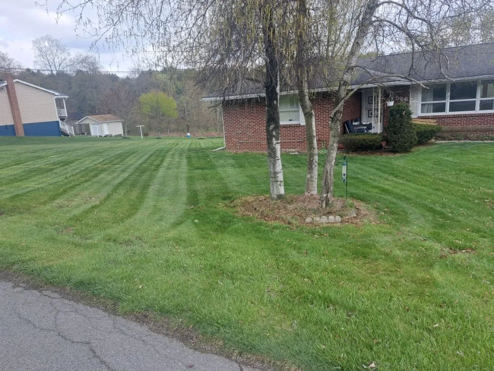Custom residential landscaping in Windber, PA by Diamond lawn service