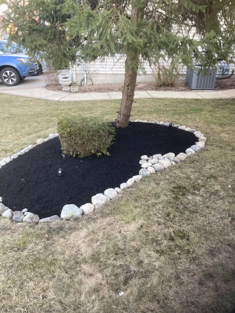 Affordable lawn mowing service for beautiful yards in Mount Laurel, NJ by Diamond Lawncare