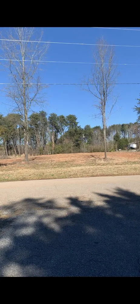 Trusted landscape design for homes in Hartwell, GA by Diamond M Grading & Construction