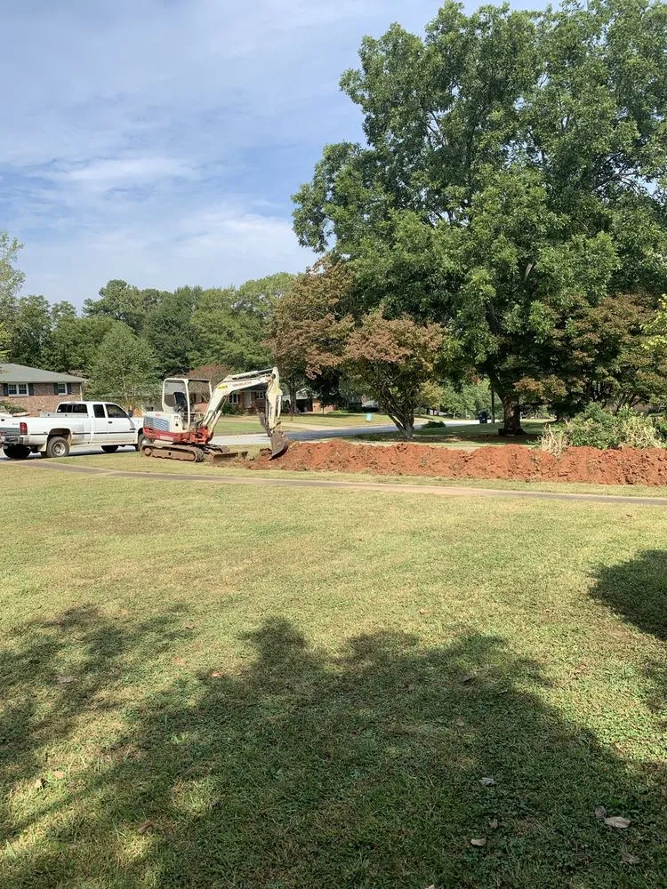 Reliable garden landscaping near you in Hartwell, GA by Diamond M Grading & Construction