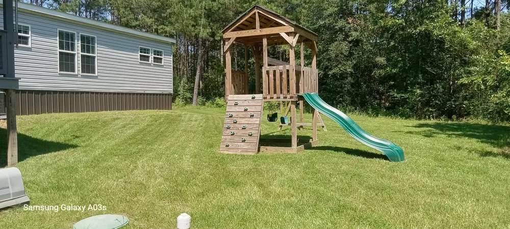 Local landscape installation for year-round maintenance in Nashville, AR by Diamond M Lawncare