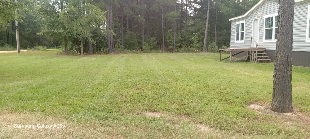 Local residential landscaping in Nashville, AR by Diamond M Lawncare