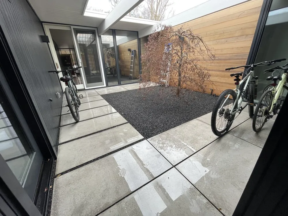 Expert residential landscaping with custom design across Los Altos, CA - Diamond Oak Landscaping