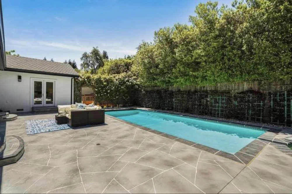 Reliable landscape design for year-round maintenance across Los Altos, CA - Diamond Oak Landscaping