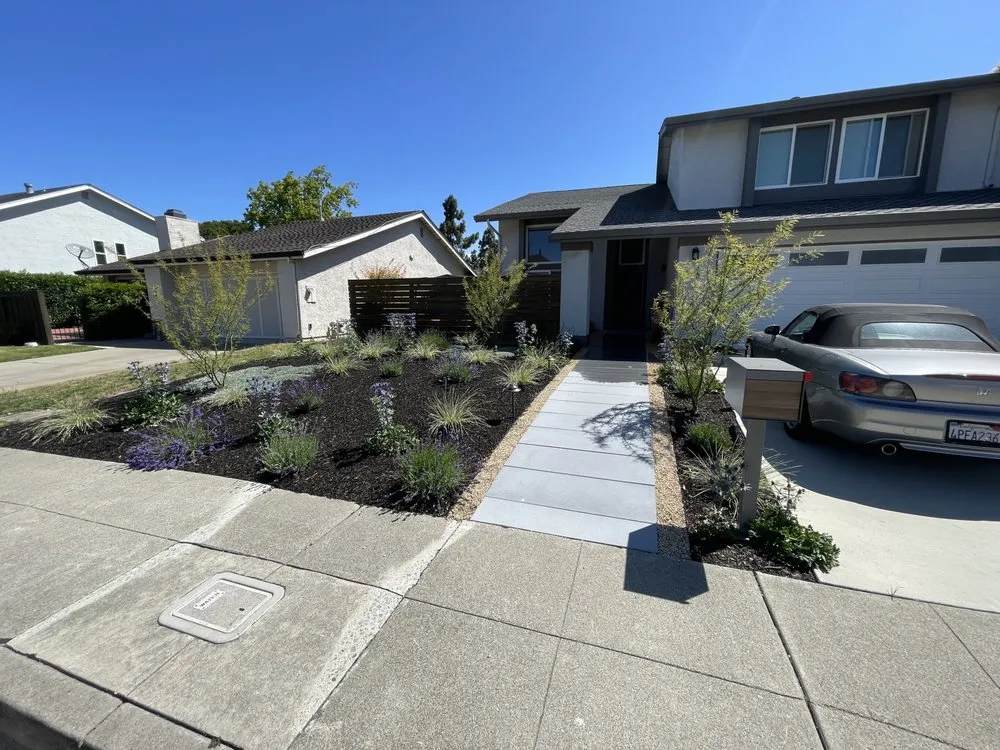 Affordable lawn mowing service experts serving Los Altos, CA - Diamond Oak Landscaping