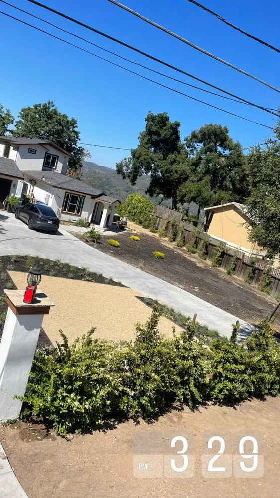 Trusted yard cleanup service experts serving Los Altos, CA - Diamond Oak Landscaping