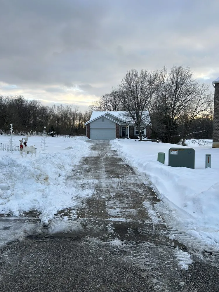 Top-rated yard maintenance experts serving Batavia, OH - Diamond Outdoor Management