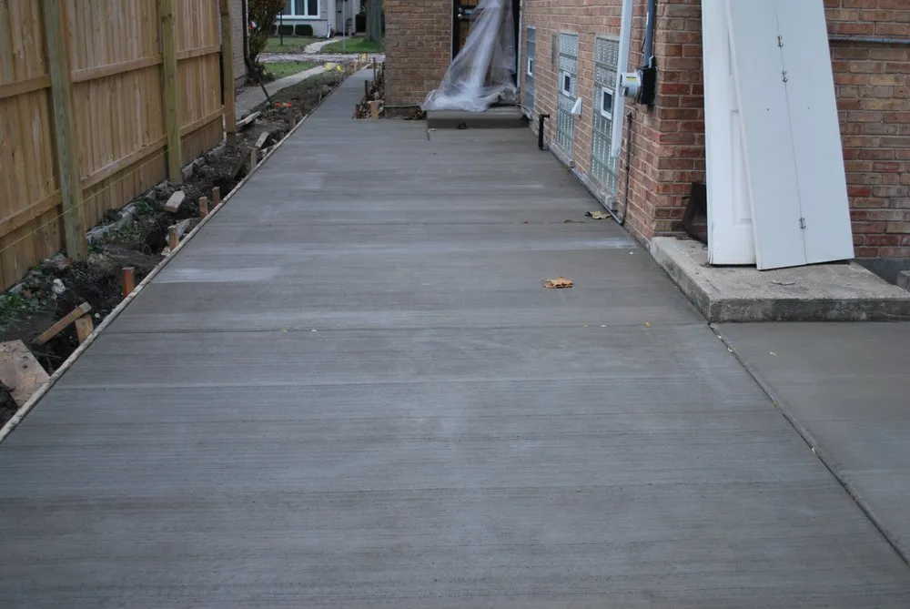 Trusted garden landscaping for residential properties across Skokie, IL - Diamond Property Consulting