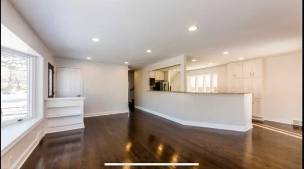 Diamond Property Consulting Logo