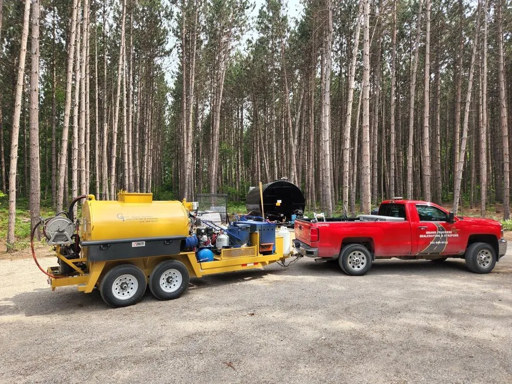 Professional yard maintenance in Maple City, MI - Diamond Roadworks