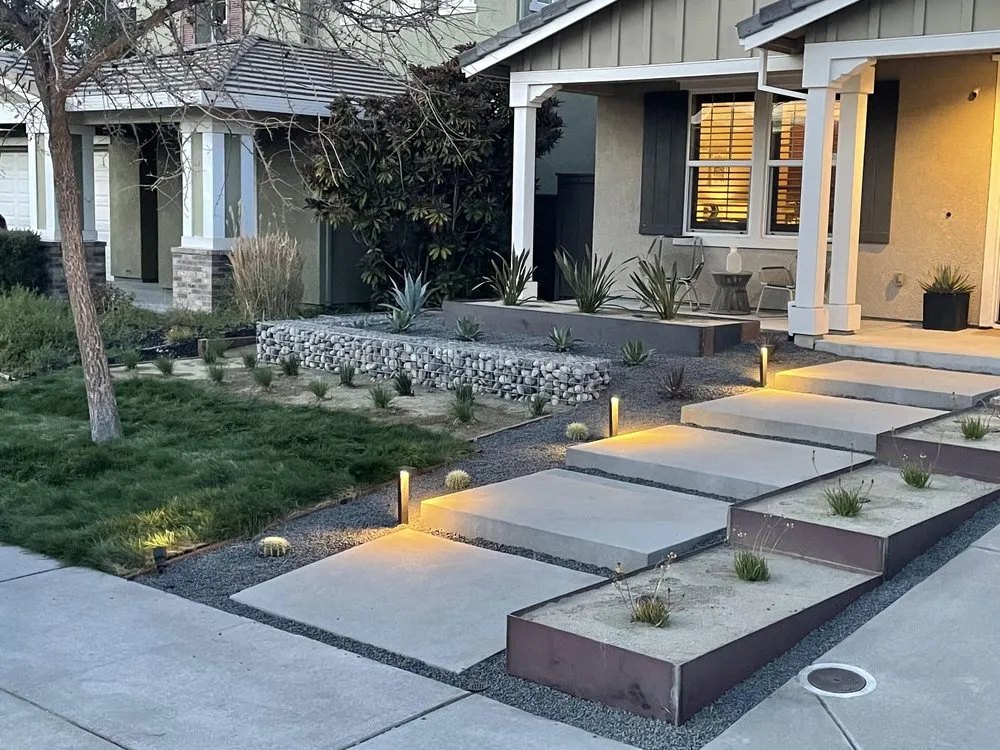 Local landscaping services in Mountain View, CA by Diamond Star Landscaping