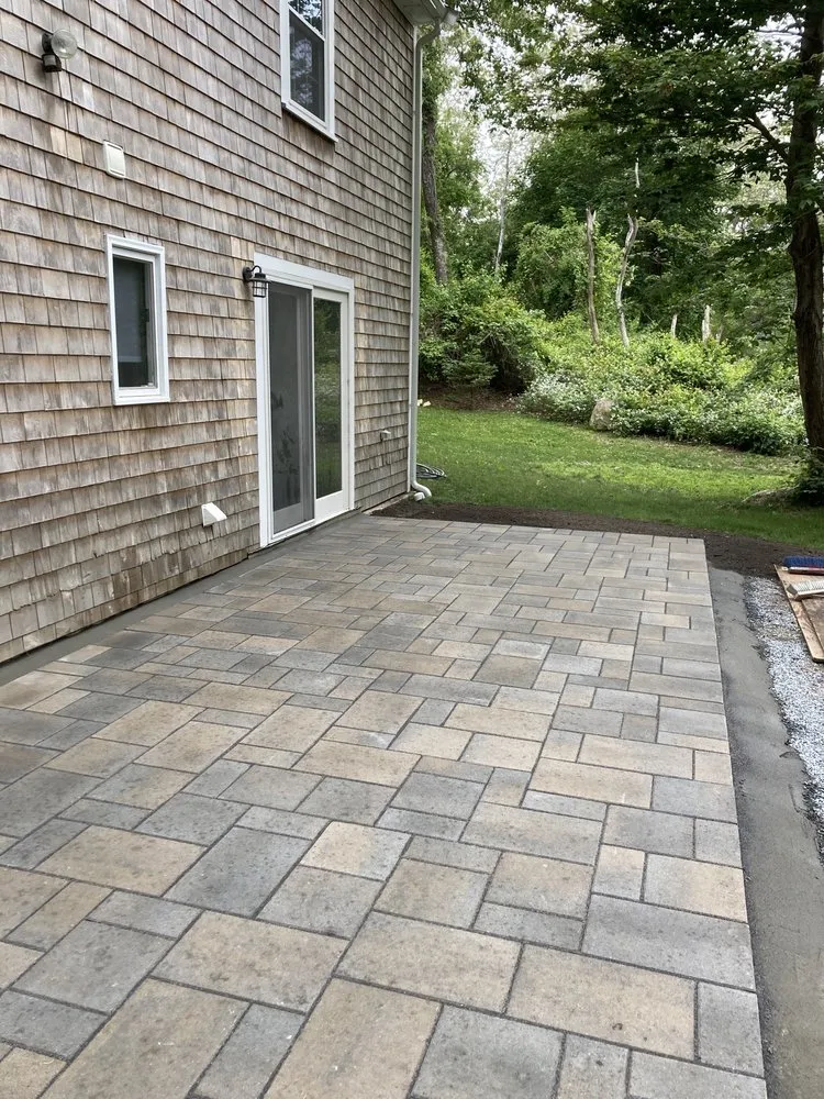 Trusted yard maintenance in Mashpee, MA by Diamond Touch Masonry
