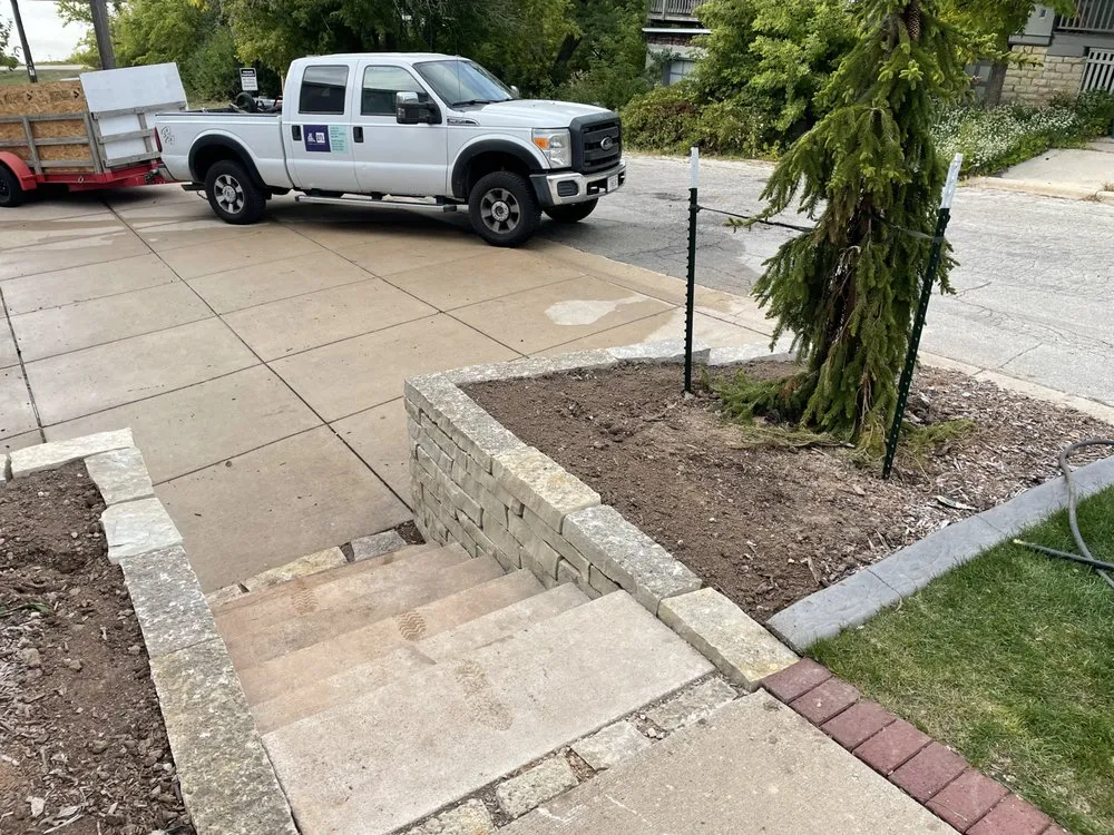 Top-rated garden landscaping experts serving Green Bay, WI - Diamond Travers Landscaping