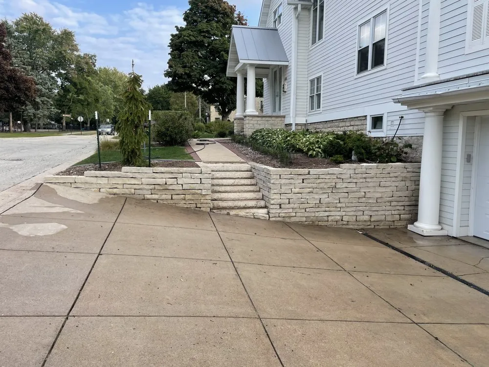 Expert landscape design in Green Bay, WI by Diamond Travers Landscaping