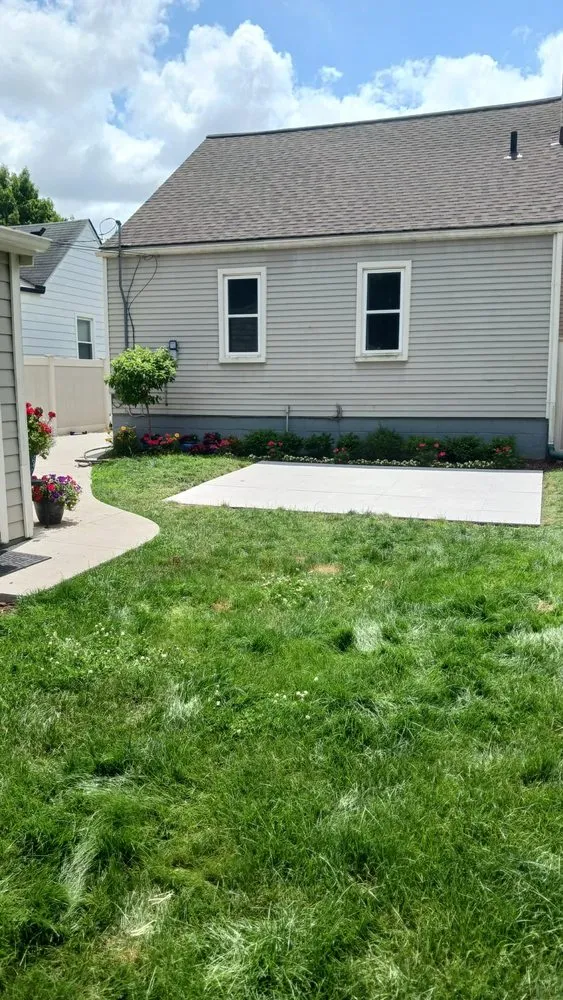 Affordable landscape design in Royal Oak, MI by Diamond Valley Outdoor Creations