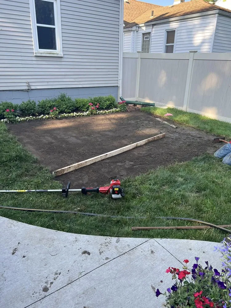 Expert yard maintenance for outdoor upgrades across Royal Oak, MI - Diamond Valley Outdoor Creations