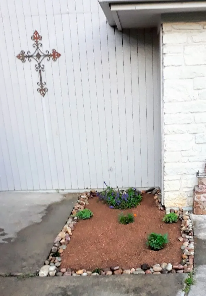 Expert yard maintenance for beautiful yards in Killeen, TX by DiamondKing's Professional Services