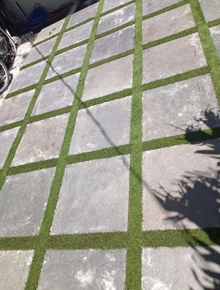 Custom landscaping services near you in Bradenton, FL by Diamonds Lawn Care Service