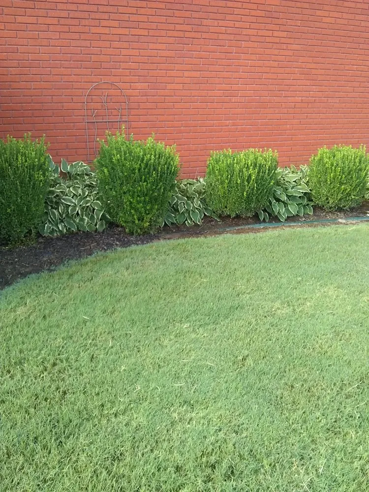 Expert garden landscaping in Rutherford, TN by Dianna's Dream Residential and Commercial Property Management
