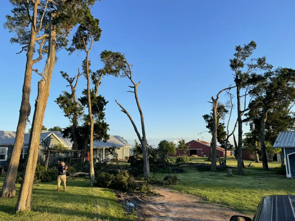 Top-rated residential landscaping for homes in Brenham, TX by Diaz Brothers