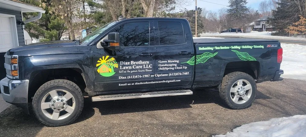 Top-rated lawn care service for beautiful yards in Coon Rapids, MN by Diaz Brothers Lawn Care