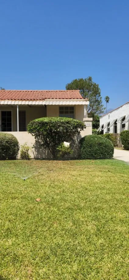 Local yard maintenance in Pasadena, CA by Diaz Gardening & Landscaping