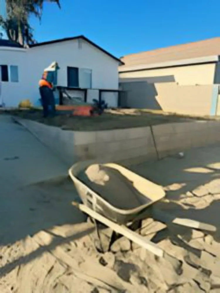 Professional garden landscaping with custom design in San Diego, CA by Diaz Landscape & Hauling Service