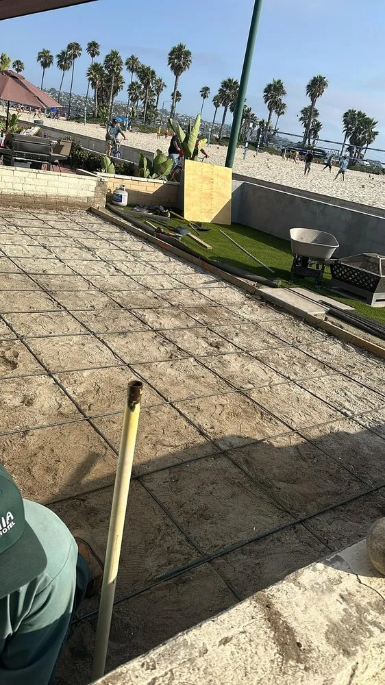 Affordable garden landscaping experts serving San Diego, CA - Diaz Landscape & Hauling Service