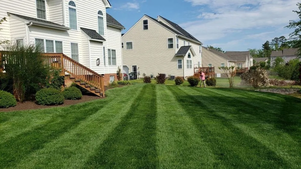 Custom yard maintenance in Holland, MI - Diaz Landscape