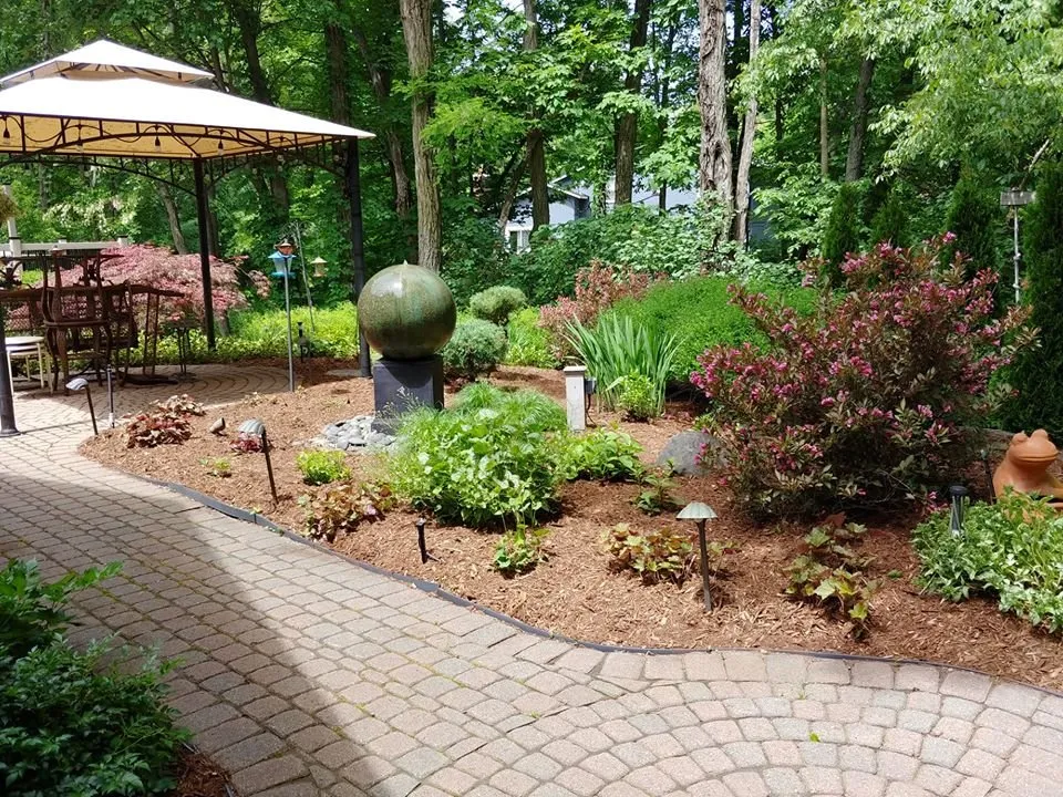 Expert residential landscaping with custom design in Holland, MI by Diaz Landscape