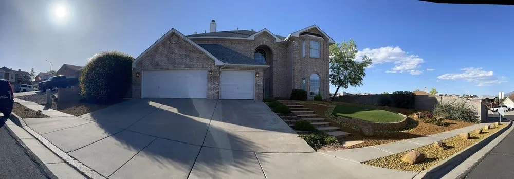 Top-rated lawn mowing service in Bernalillo, NM by Diaz Landscaping Management