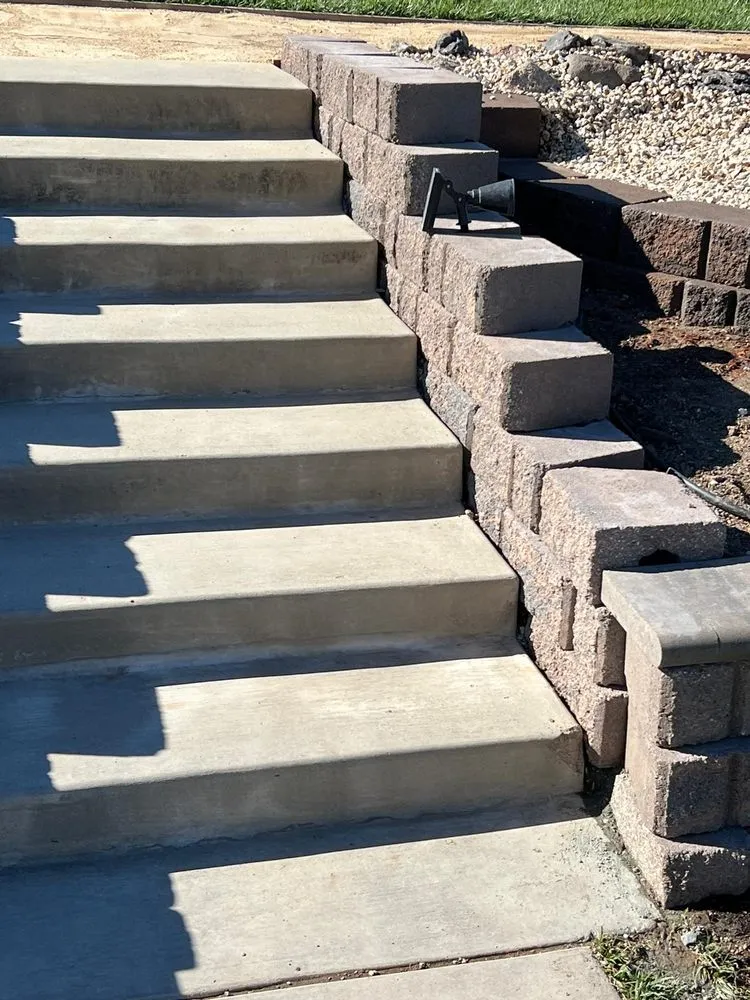 Professional garden landscaping experts serving Seaside, CA - Diaz Landscaping