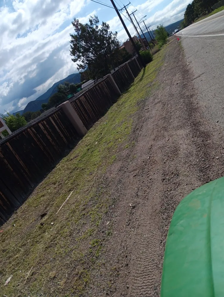 Custom landscape installation experts serving Santa Fe, NM - Diaz Landscaping y more