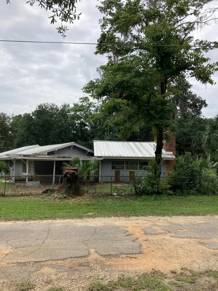 Reliable outdoor landscaping for beautiful yards across Havana, FL - Diaz Lawn Service