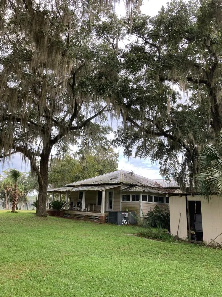 Custom lawn mowing service for beautiful yards across Havana, FL - Diaz Lawn Service