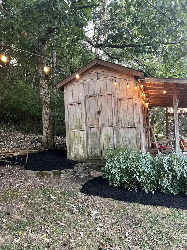 Top-rated outdoor landscaping experts serving Murfreesboro, TN - Diaz Munoz Landscaping