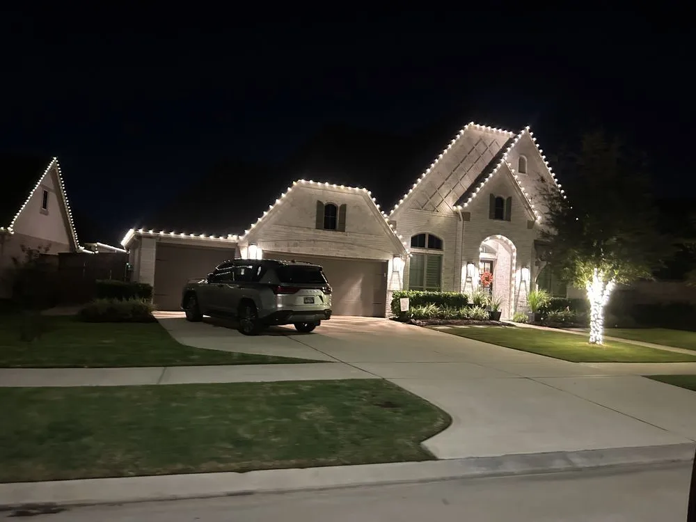 Custom yard cleanup service in Katy, TX by Diaz Nature Gnomes