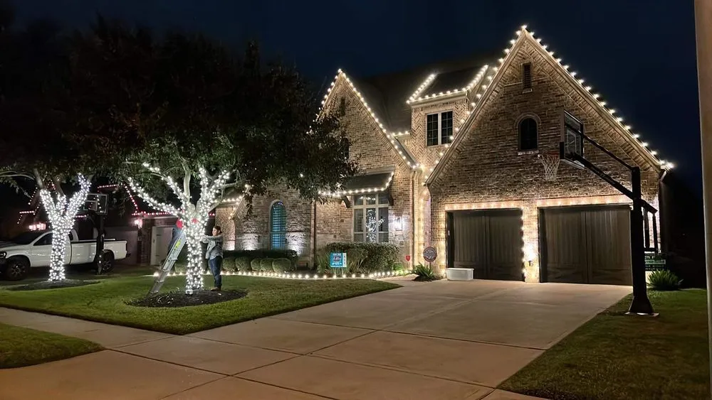 Custom garden landscaping for year-round maintenance across Katy, TX - Diaz Nature Gnomes