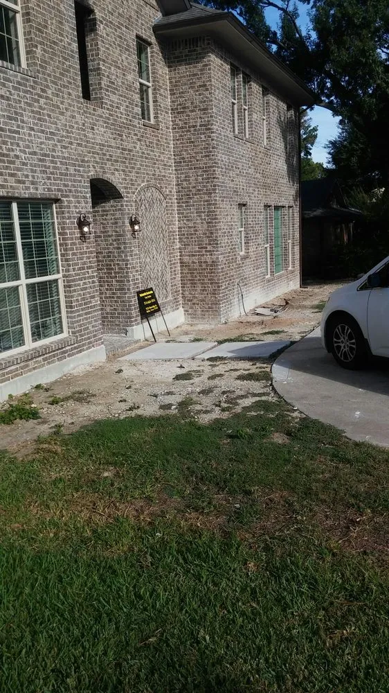 Reliable yard cleanup service in Garland, TX - Diaz Tree & Lawn Service