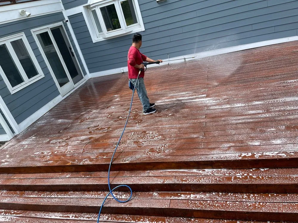 Expert yard maintenance for beautiful yards in Mount Kisco, NY by Diaz Tree Service & Landscaping