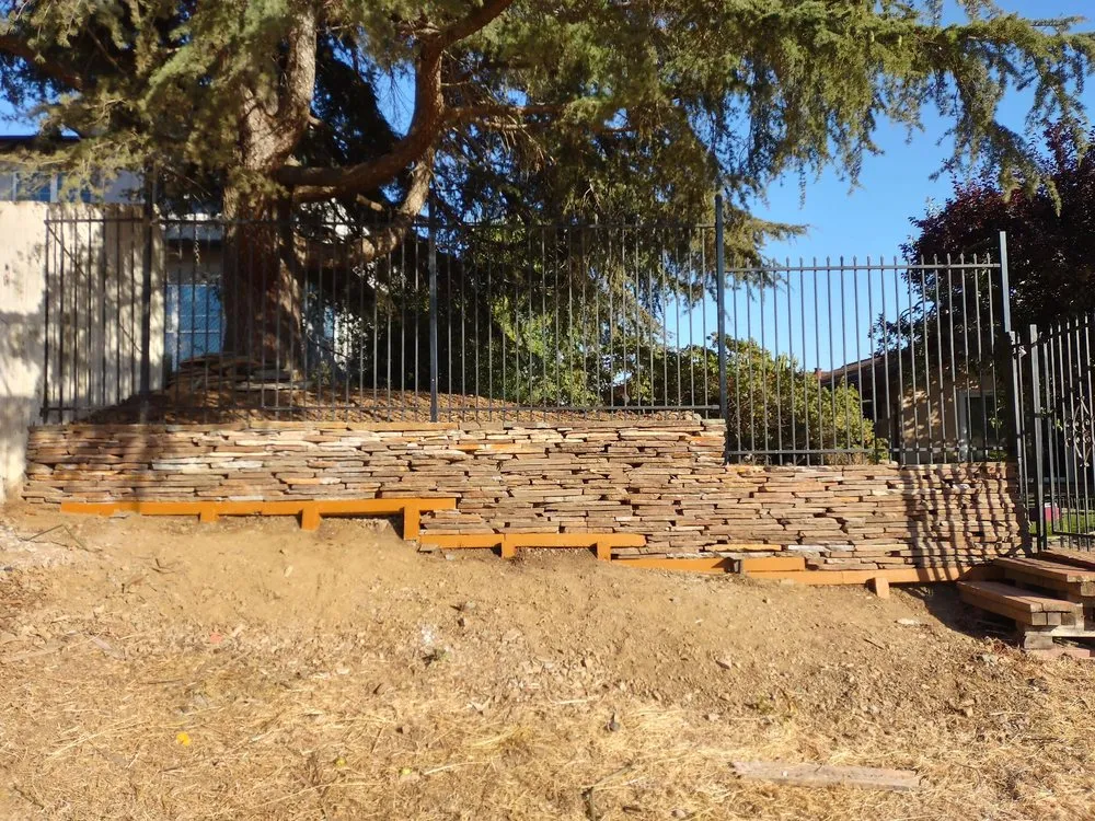 Custom yard maintenance in San Leandro, CA - Diazcamposeco Landscaping