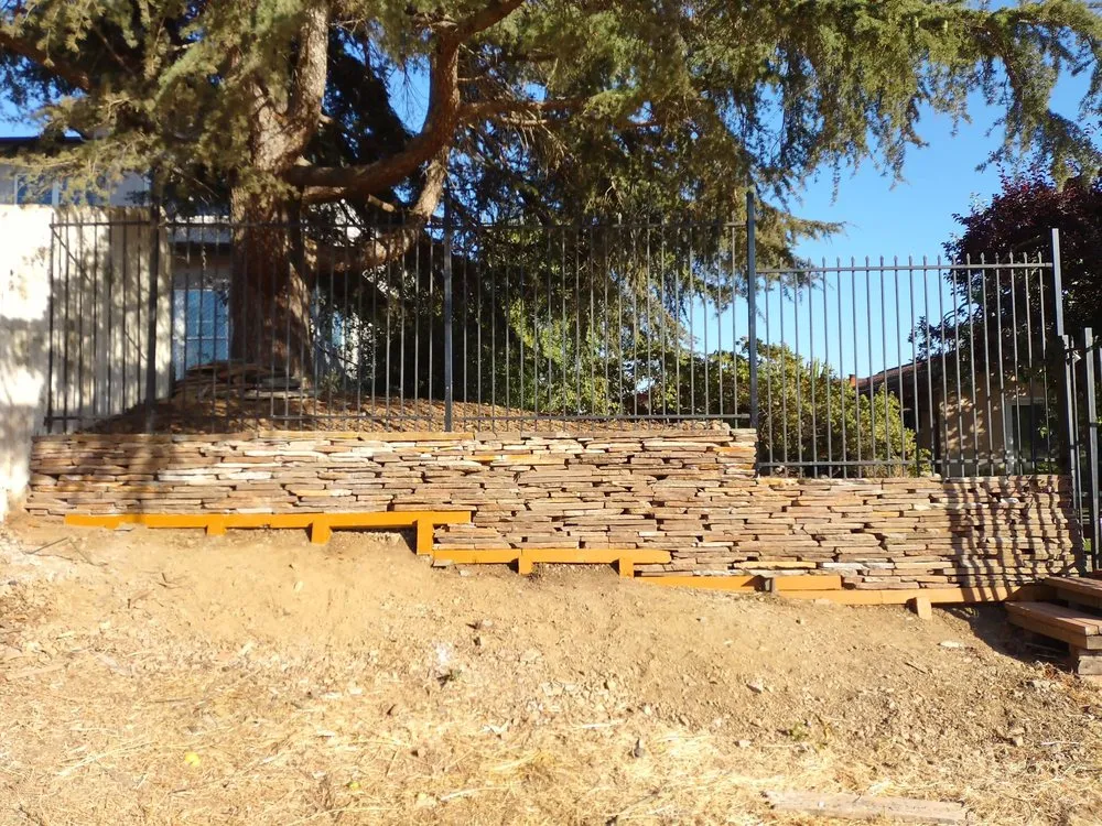 Trusted landscape installation with custom design in San Leandro, CA by Diazcamposeco Landscaping