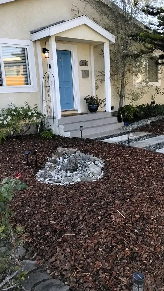 Professional residential landscaping for outdoor upgrades across Los Angeles, CA - Diaz's Landscaping and Tree Service